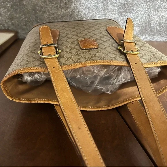 CELINE Classic Macadam Bucket Bag GUC 100% Authentic Brown/Tan- Vintage - Picture 10 of 17